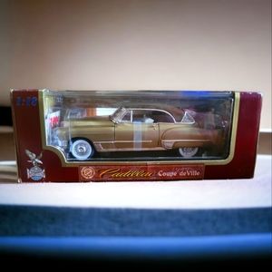 Vtg Road Legends 1/18 Scale 1949 Cadillac Coupe DEVILLE Hardtop 92309 Model Car